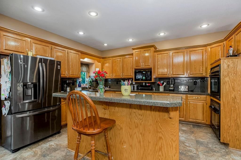 30605 CRYSTAL AIRE Drive — photo 14