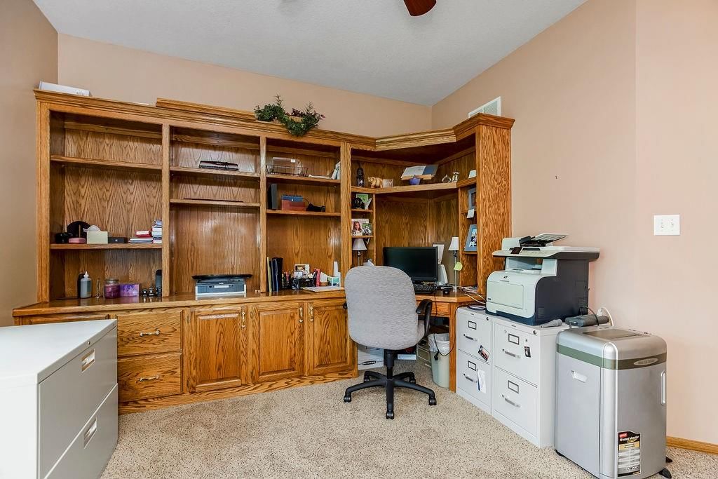 30605 CRYSTAL AIRE Drive — photo 18