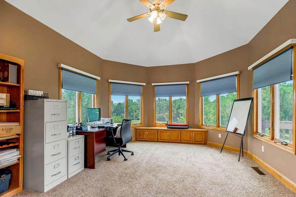 30605 CRYSTAL AIRE Drive — photo 28