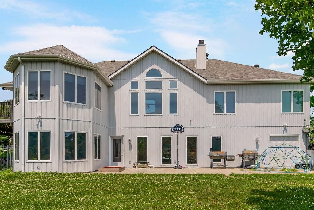 30605 CRYSTAL AIRE Drive — photo 36