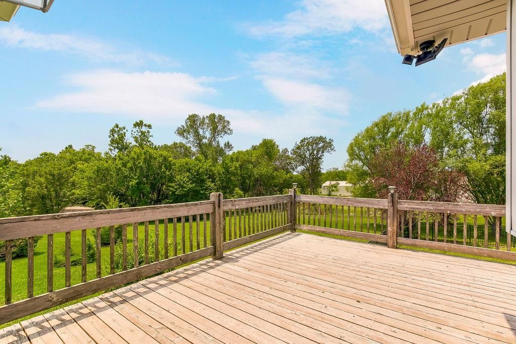 30605 CRYSTAL AIRE Drive — photo 6