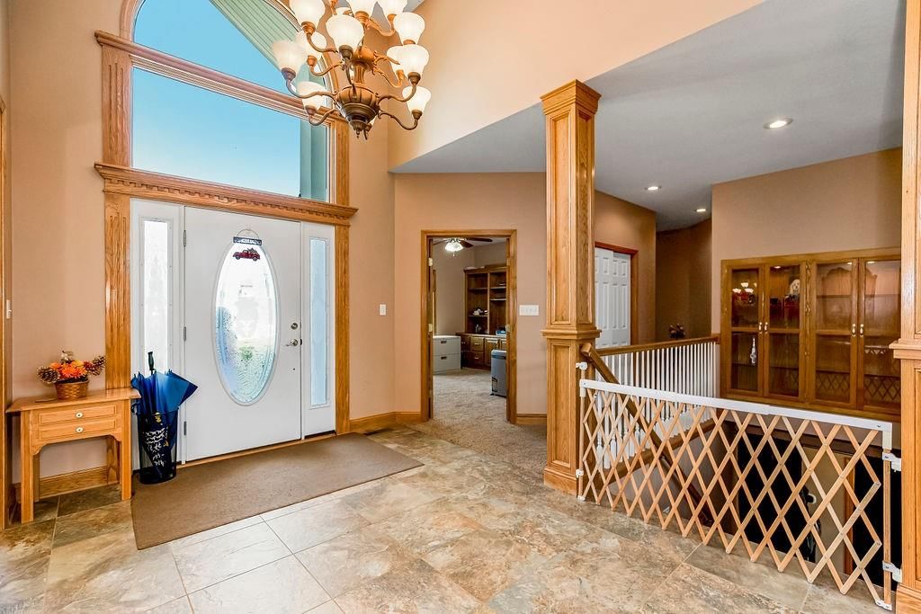 30605 CRYSTAL AIRE Drive — photo 8