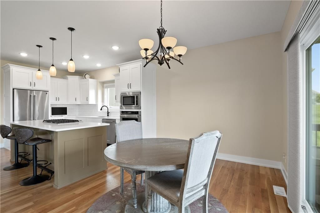 2207 Foxtail Drive — photo 11