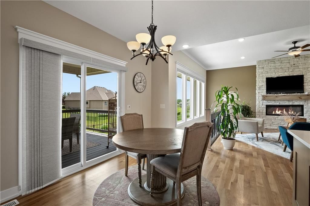 2207 Foxtail Drive — photo 12