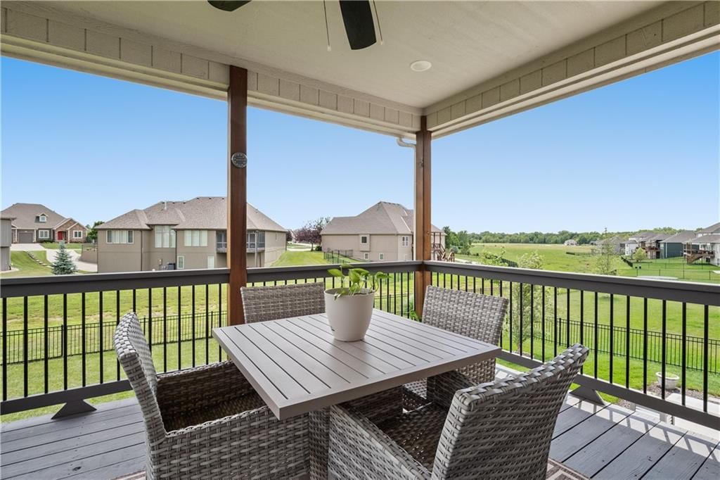 2207 Foxtail Drive — photo 14