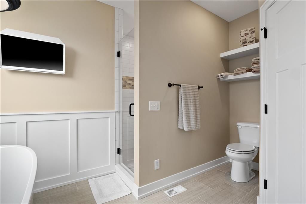 2207 Foxtail Drive — photo 18