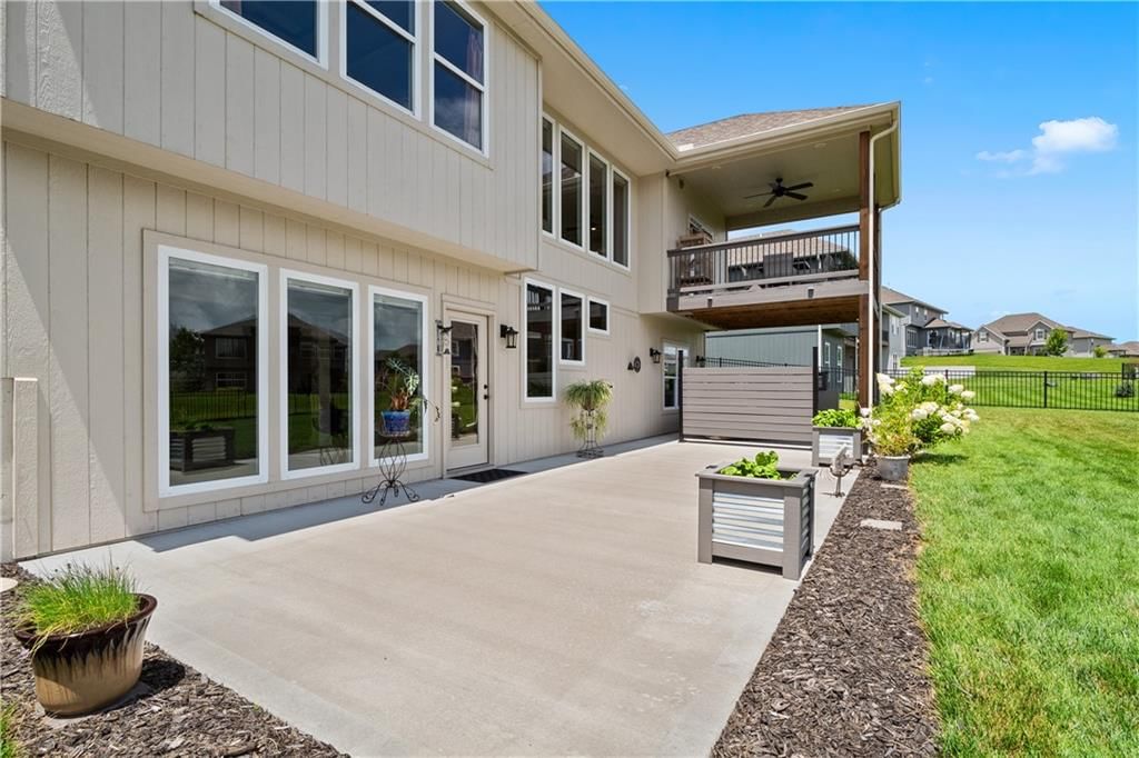 2207 Foxtail Drive — photo 39