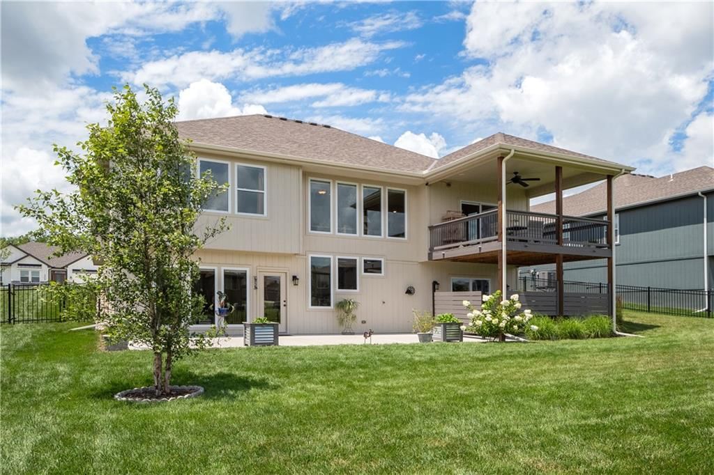 2207 Foxtail Drive — photo 41