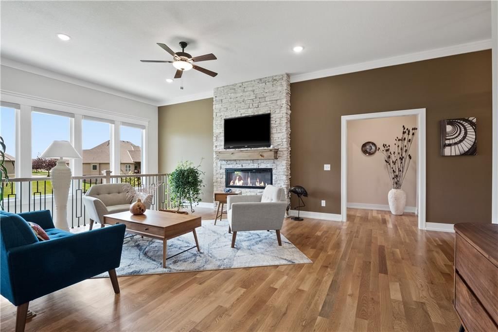 2207 Foxtail Drive — photo 6