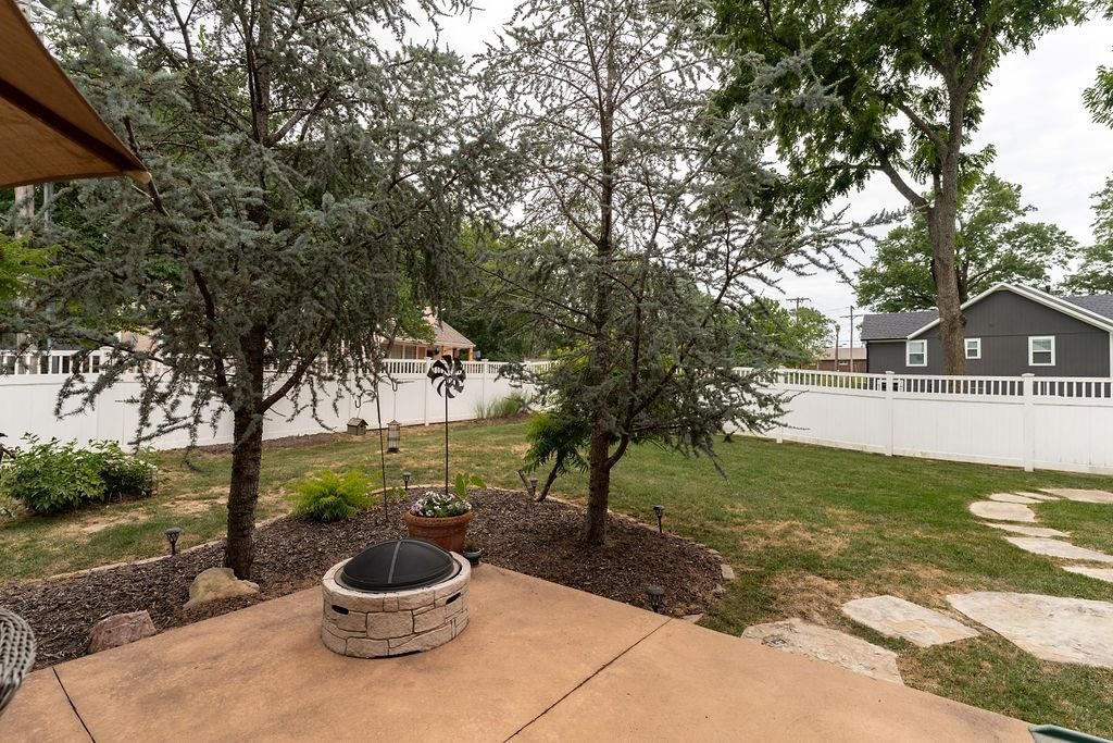 1201 Beth Boulevard — photo 45