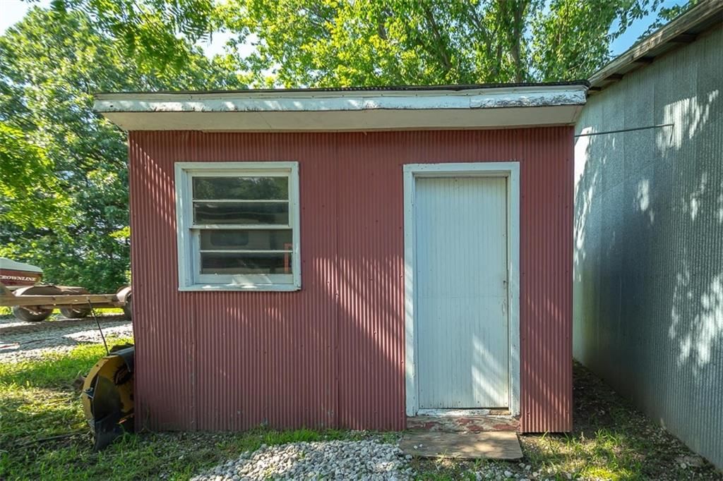 2125 Indiana Road — photo 38