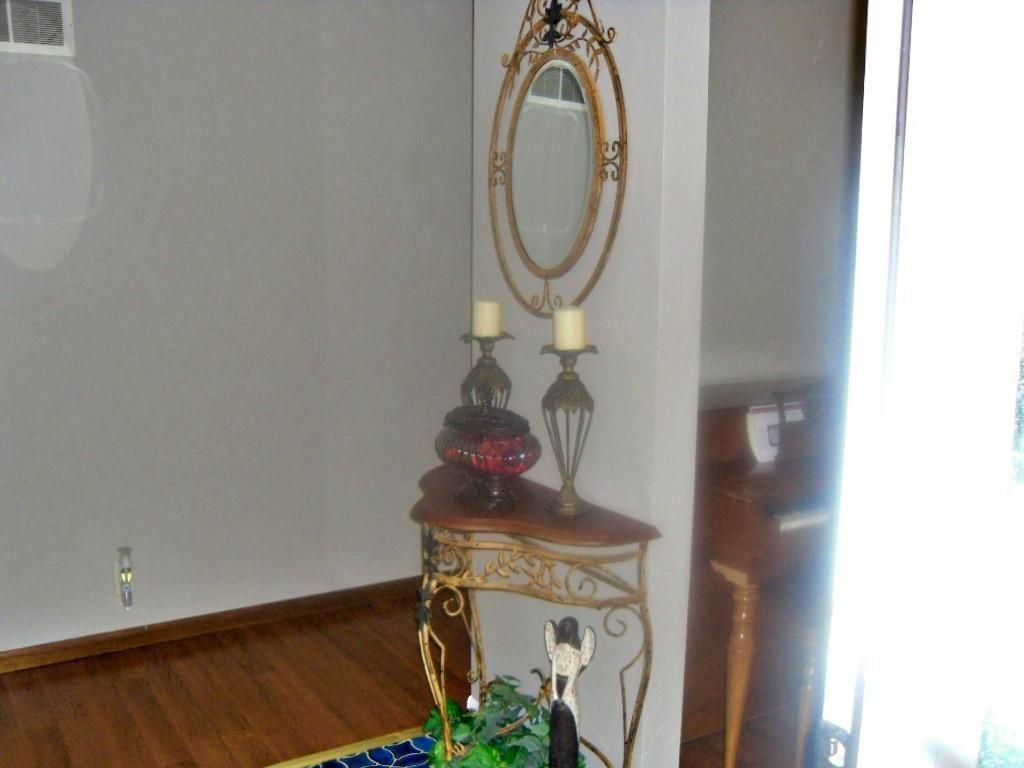 1603 N Elm Street — photo 2