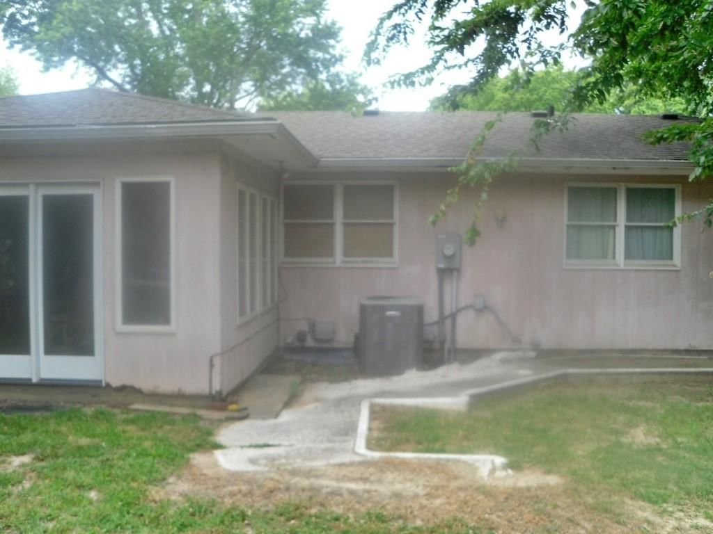1603 N Elm Street — photo 21