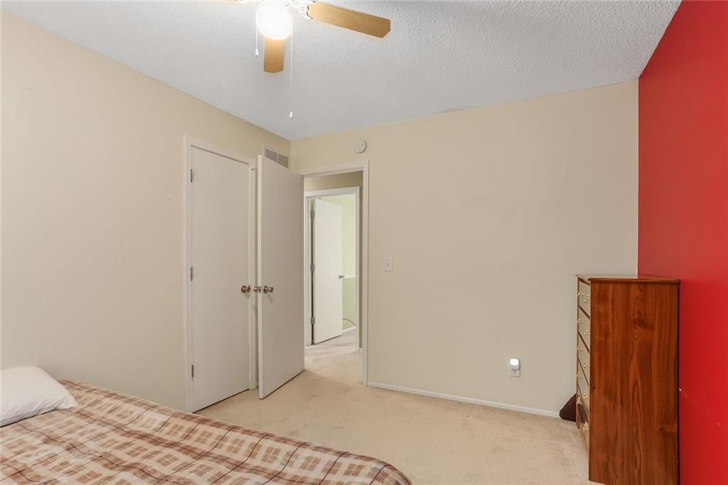 5305 N Denver Avenue — photo 18