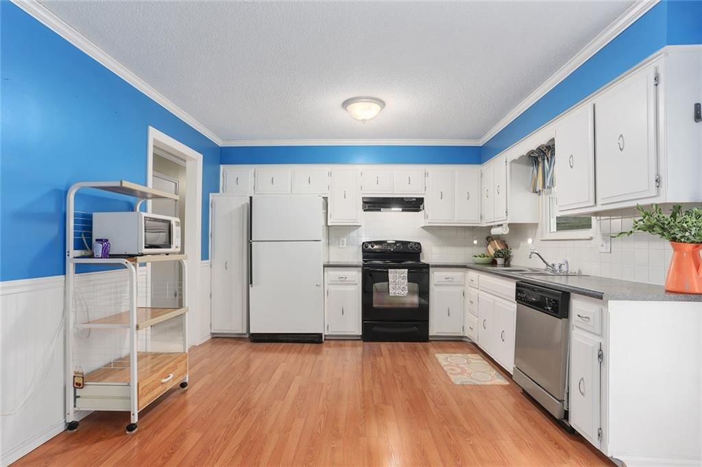 5305 N Denver Avenue — photo 8