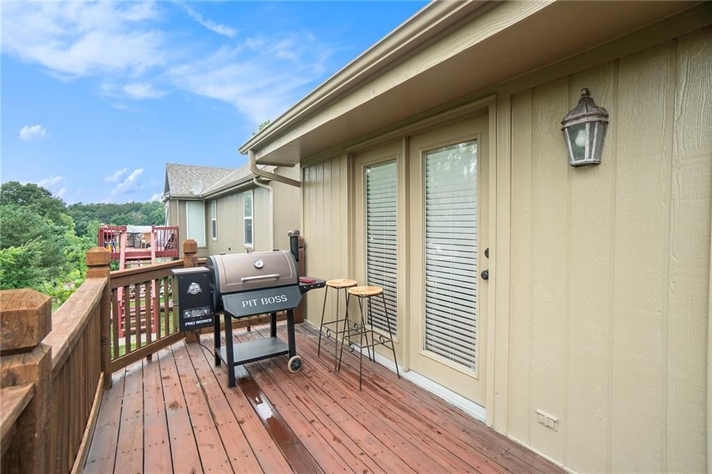 12529 Nelson Lane — photo 26