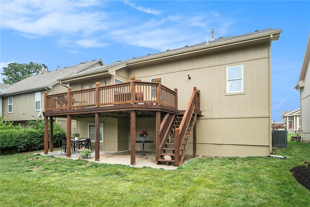 12529 Nelson Lane — photo 30