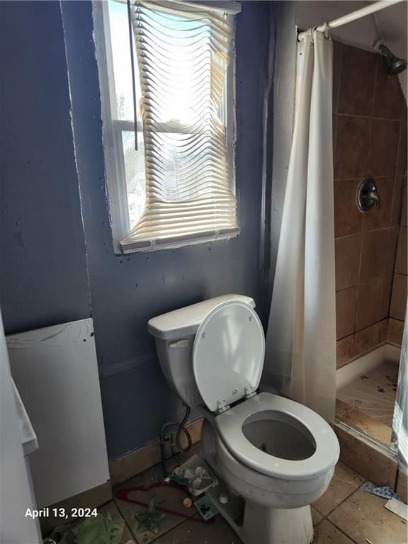 2206 E 30th Street — photo 19