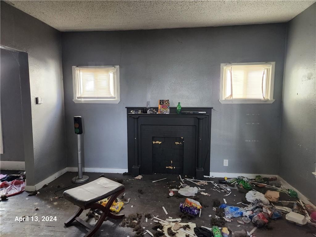 2206 E 30th Street — photo 7