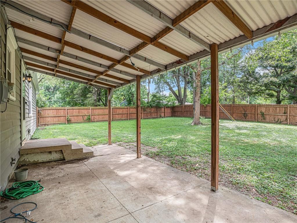 504 N Seminole Drive — photo 23
