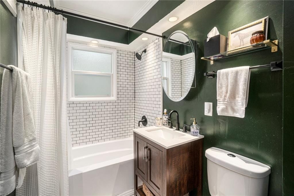 4500 N Bellefontaine Avenue — photo 17