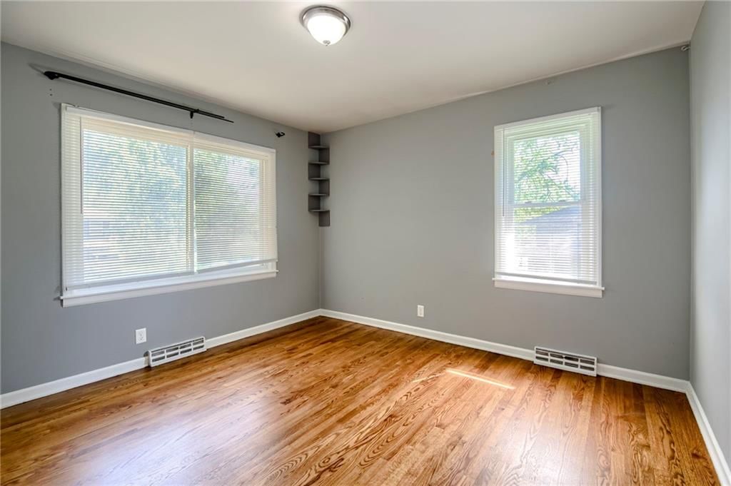 8607 E 109TH Street — photo 14