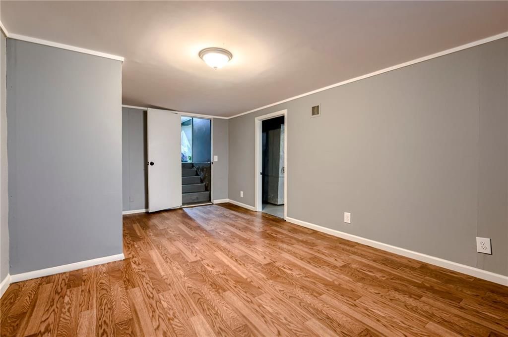 8607 E 109TH Street — photo 18