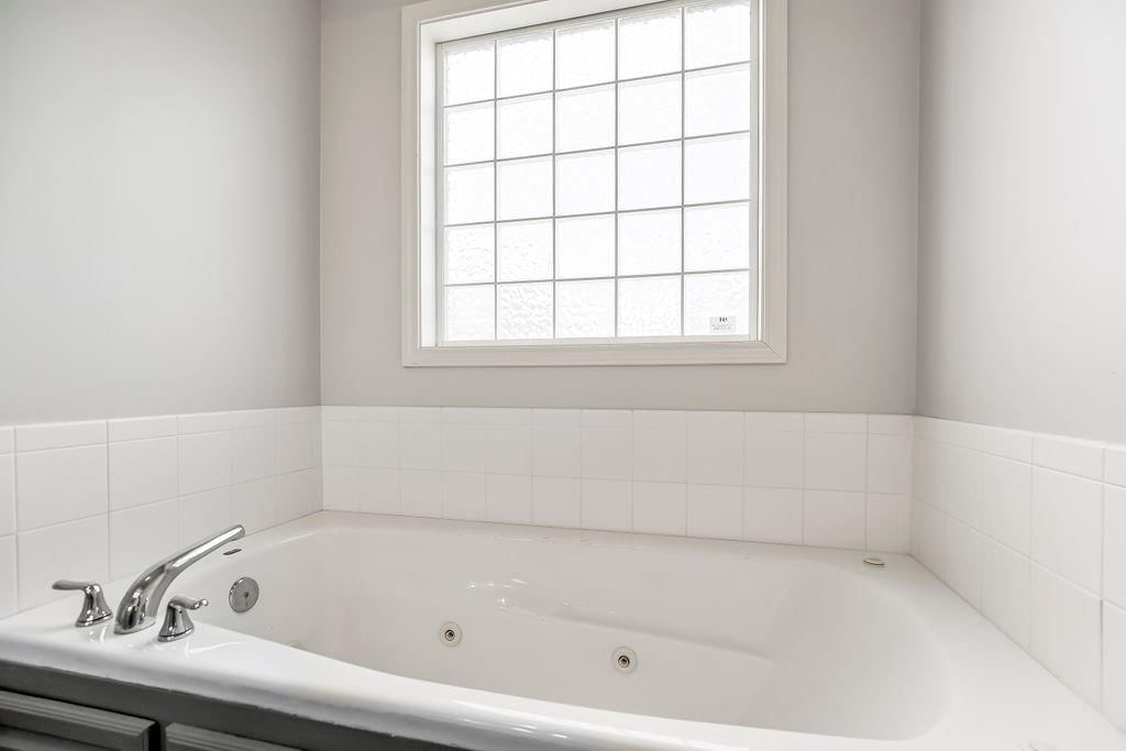 9122 N Holly Street — photo 18