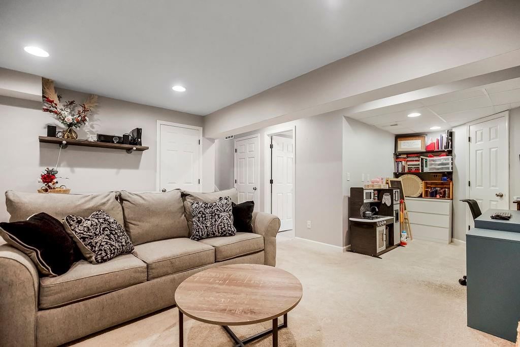 9122 N Holly Street — photo 24
