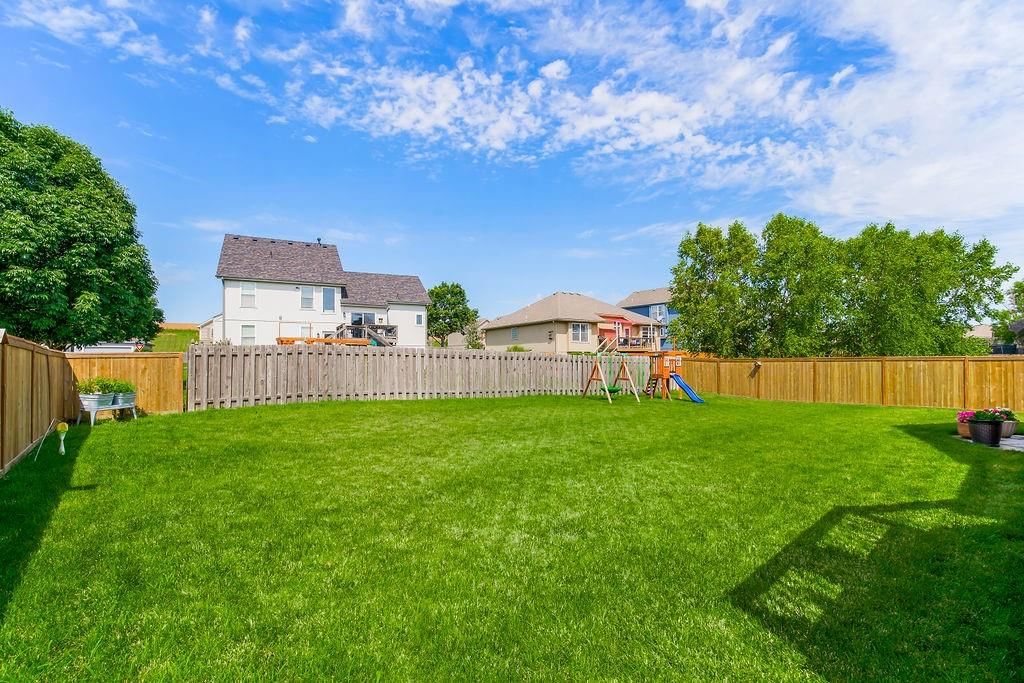 9122 N Holly Street — photo 30