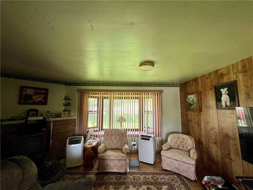 1704 S State Route 291 N/A — photo 15