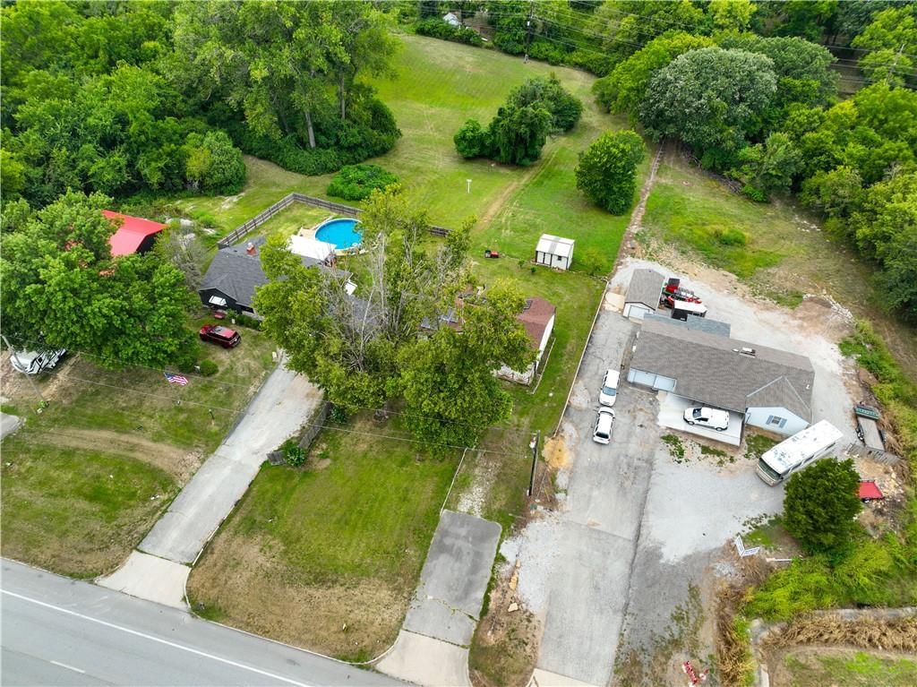 1704 S State Route 291 N/A — photo 46