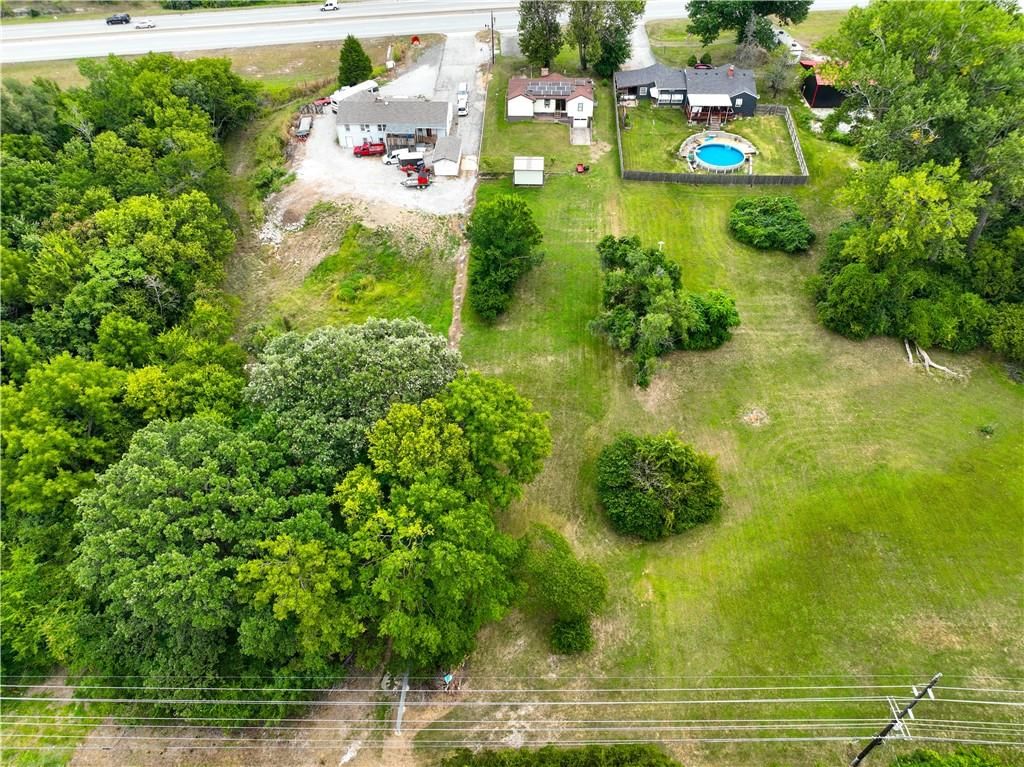 1704 S State Route 291 N/A — photo 47
