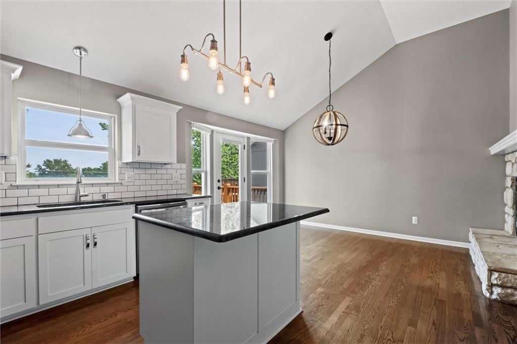 850 W Elizabeth Street — photo 12