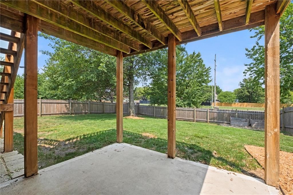 850 W Elizabeth Street — photo 42
