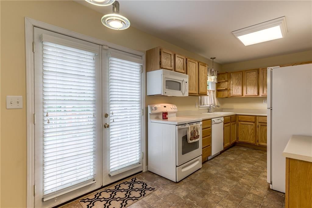 11302 Cleveland Avenue — photo 11