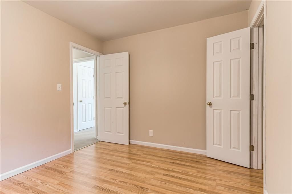11302 Cleveland Avenue — photo 21