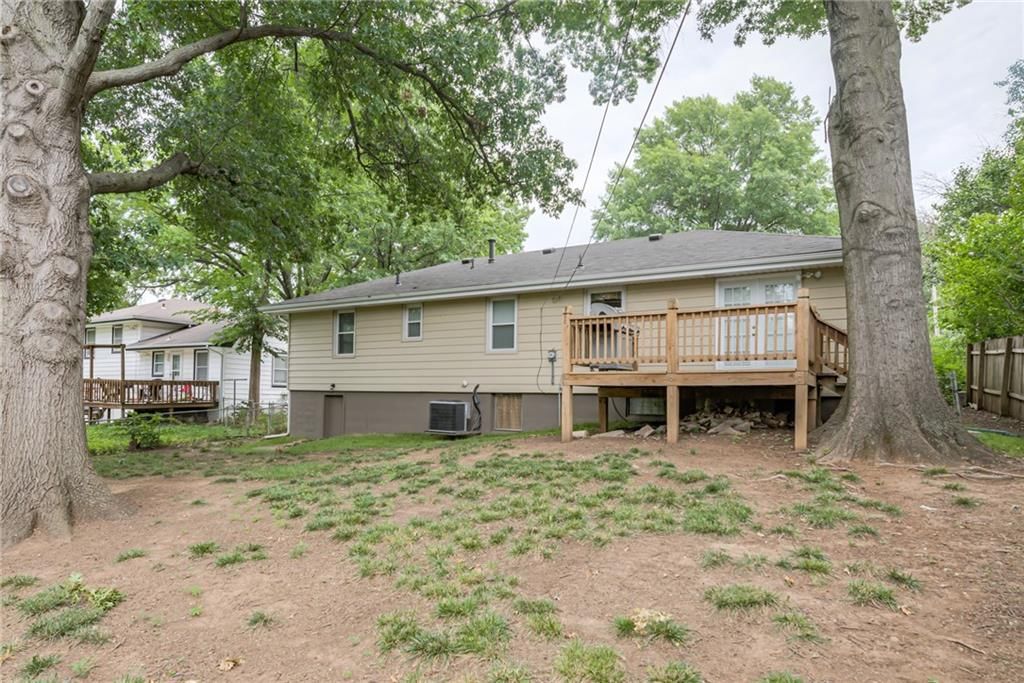 11302 Cleveland Avenue — photo 30
