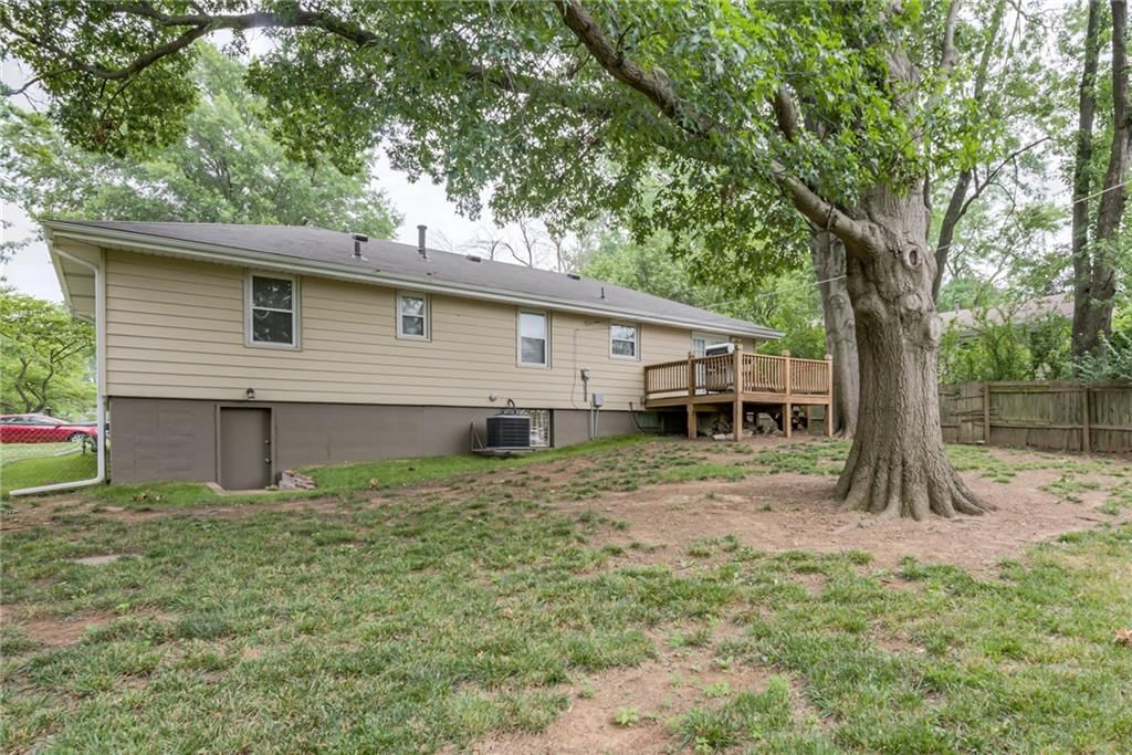 11302 Cleveland Avenue — photo 31