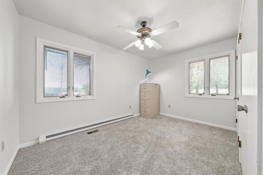 1022 TT Highway — photo 21