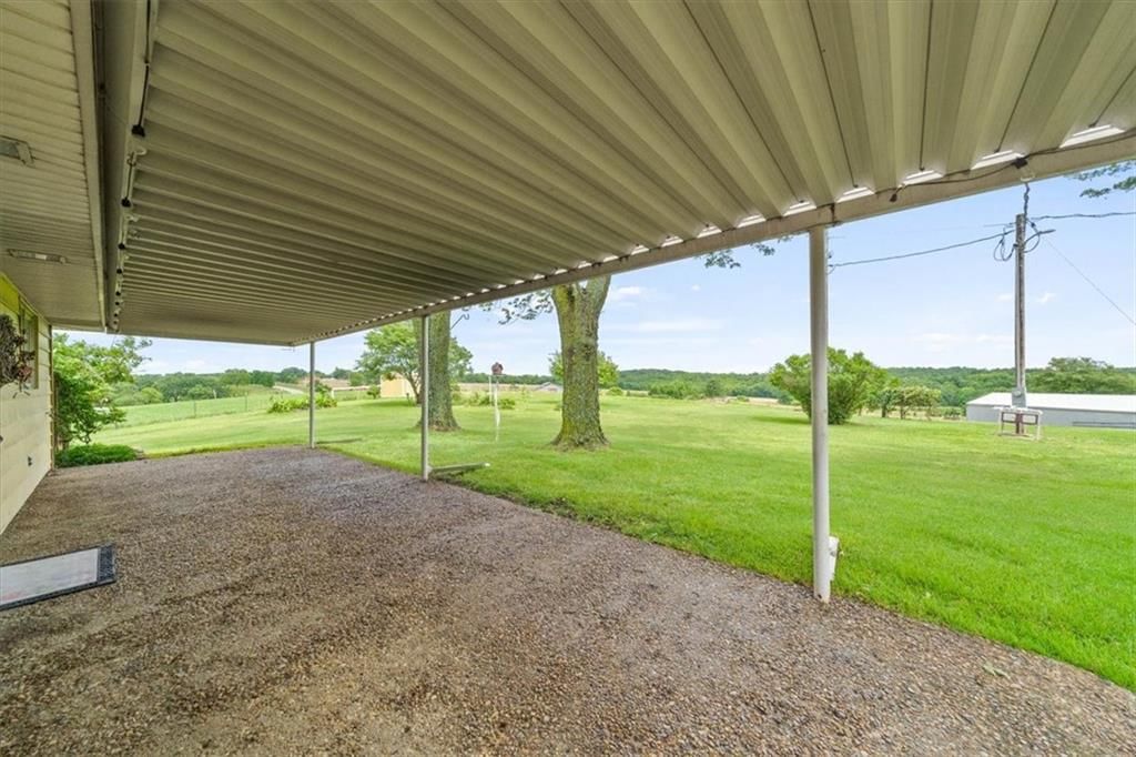 1022 TT Highway — photo 25