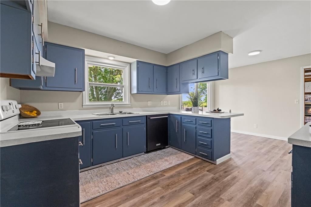 115 Ridgeway Drive — photo 14