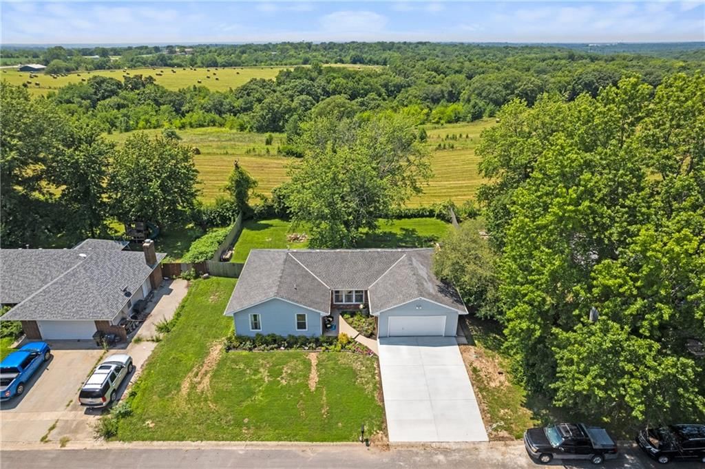 115 Ridgeway Drive — photo 28