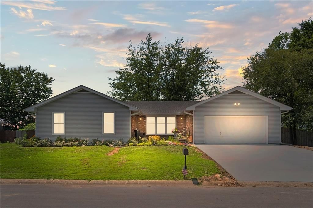 115 Ridgeway Drive — photo 34