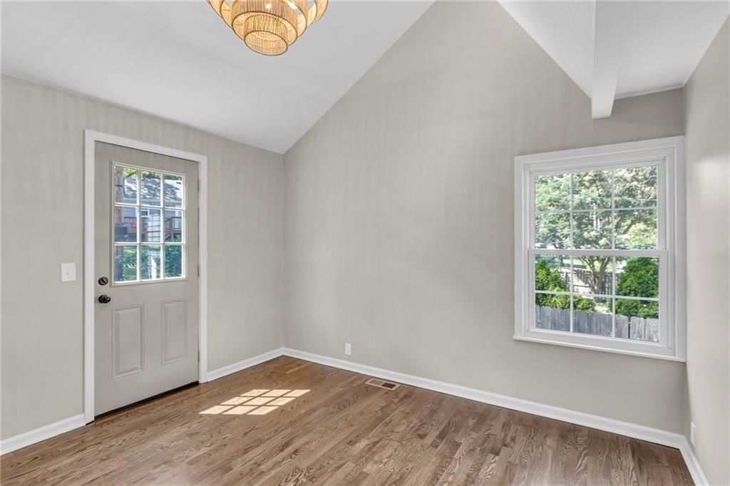 5740 Dearborn Street — photo 12