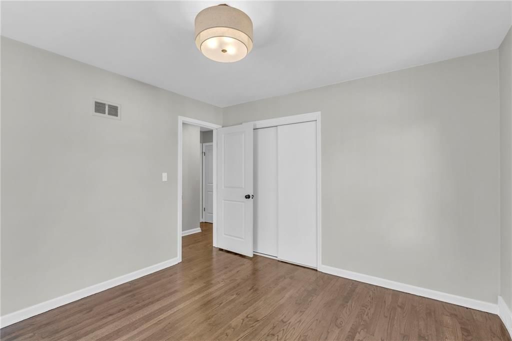5740 Dearborn Street — photo 20