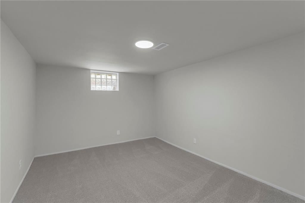 5740 Dearborn Street — photo 28