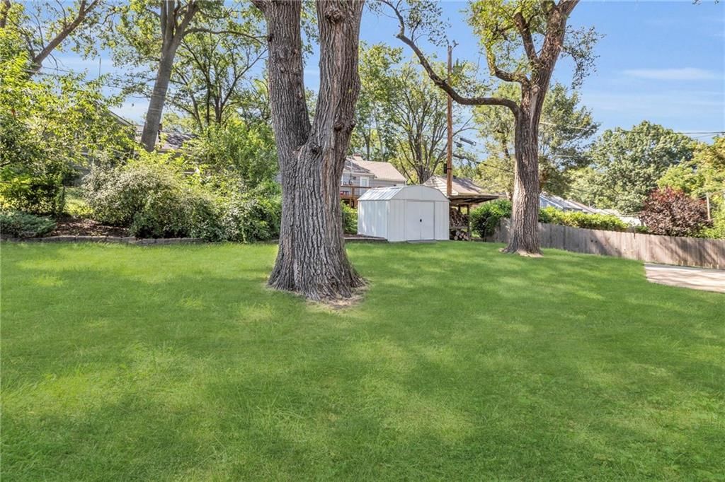 5740 Dearborn Street — photo 32