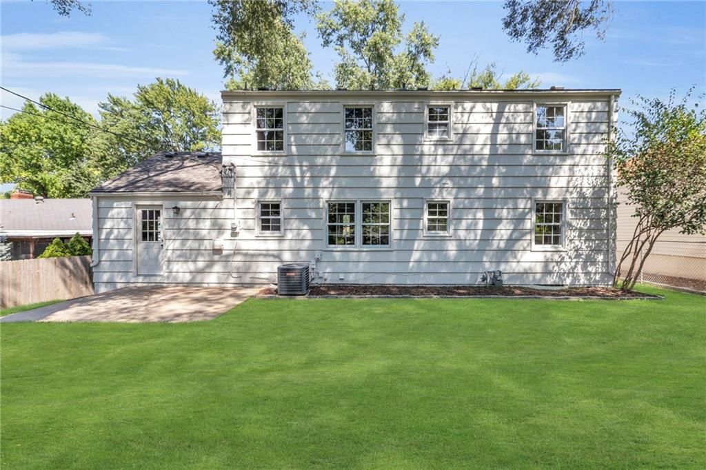 5740 Dearborn Street — photo 36