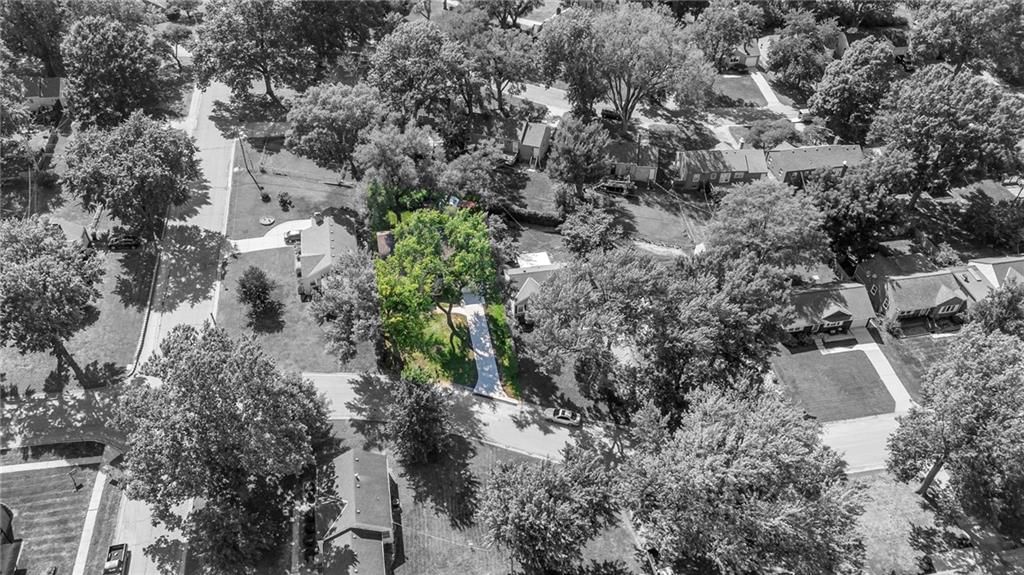 5740 Dearborn Street — photo 38